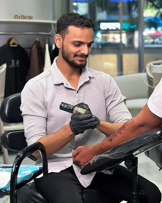 Tejas Navaskar, leading tattoo artist 