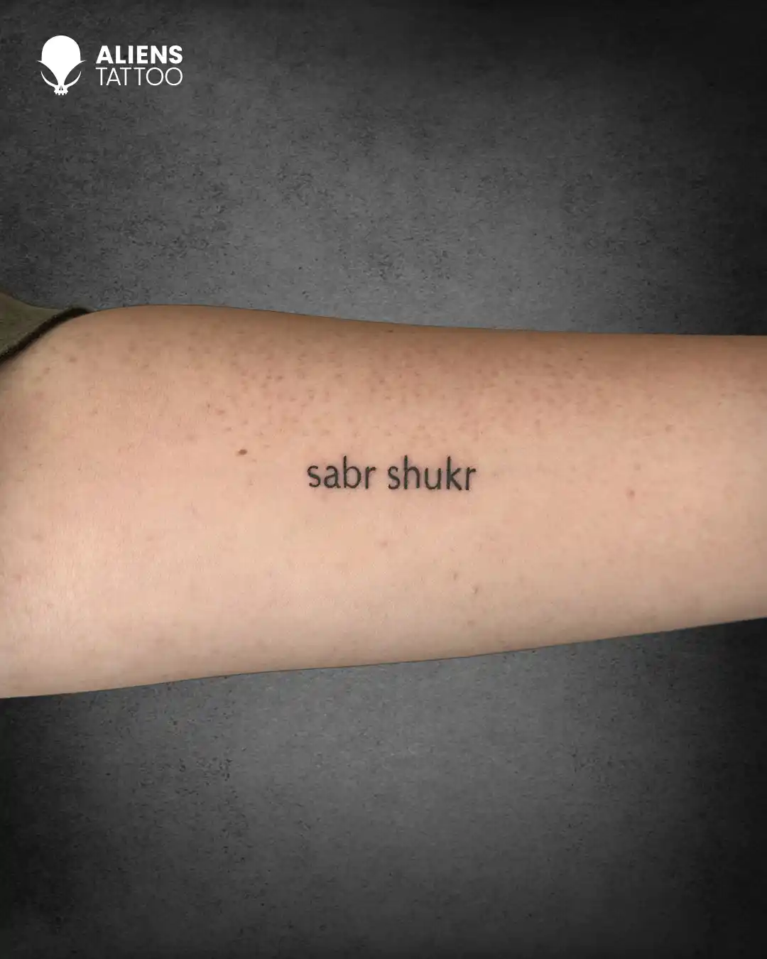 Simple Sabr Shukr Script Tatto