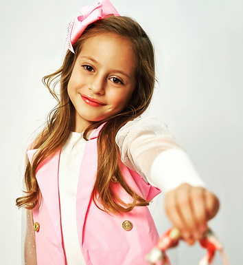 InfluKid Valery Sofía Neira