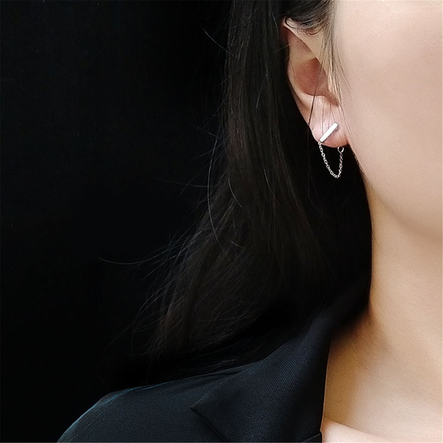 Chain earrings with a bar drop and square stud base