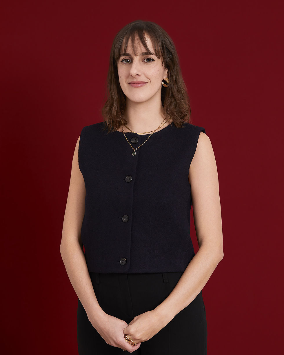 Léa Chanoine Eva Tzarowsky, avocate specialisée en droit immobilier au cabinet Graphène à Paris