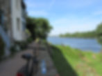 Vélo sur le chemin de halage