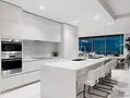 57ocean21-0858455.webp