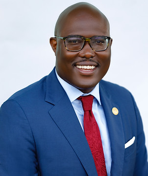 Frank Scott headshot.jpeg