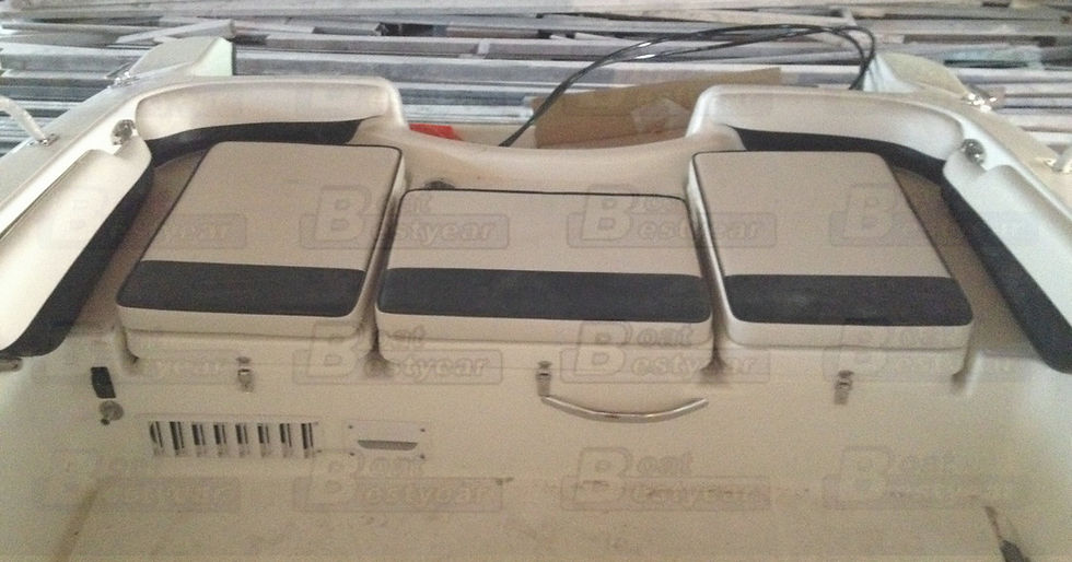 Thumbnail: Japanese Fishing Boat YF21 - Hardtop