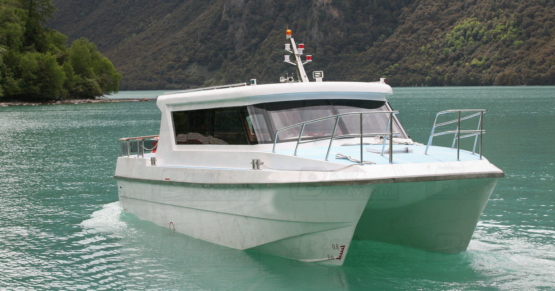 Catamaran Passenger Boat 1080-1280 Series