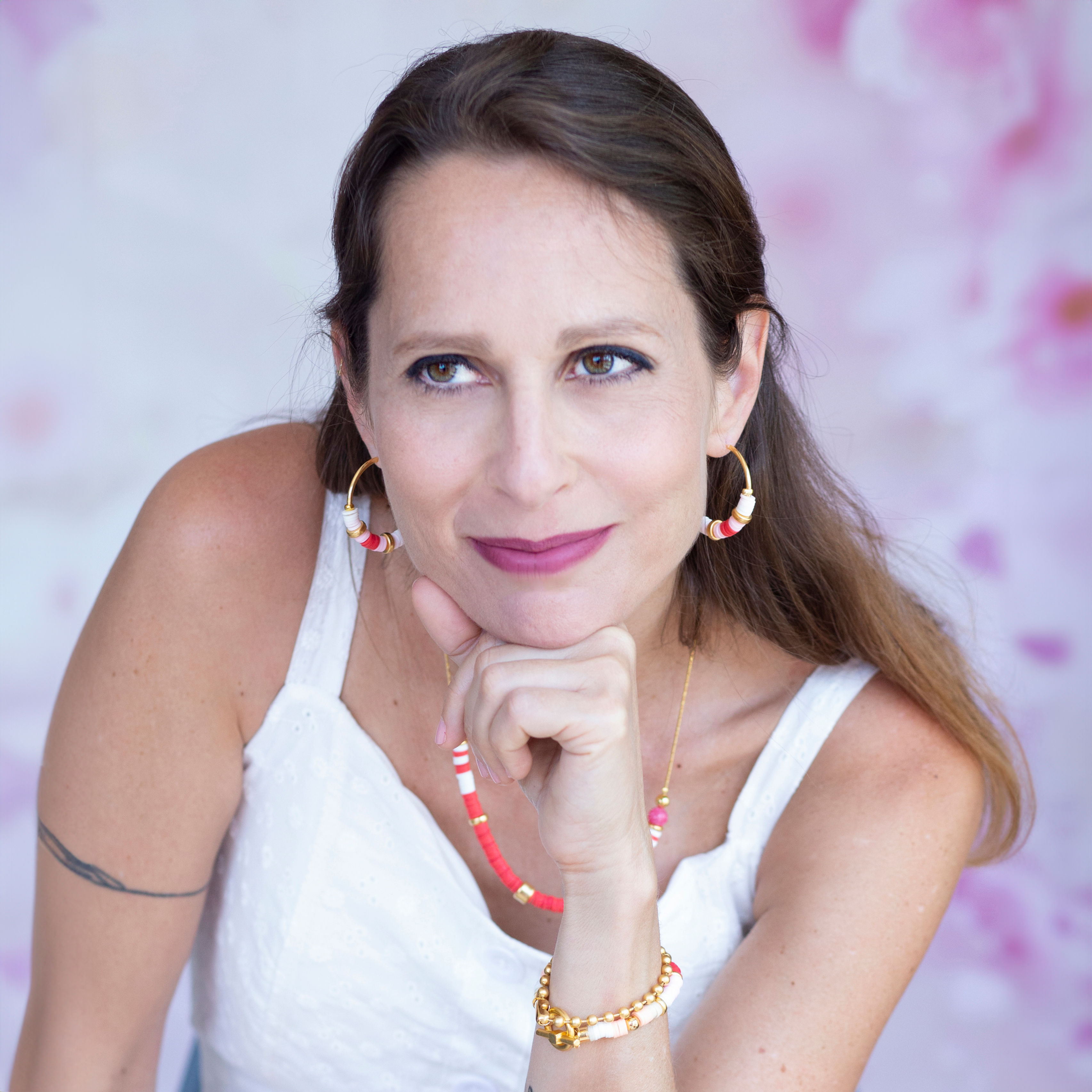 סט מיני קולקצית יוליה - סט מעוצב זהב וחרוזים