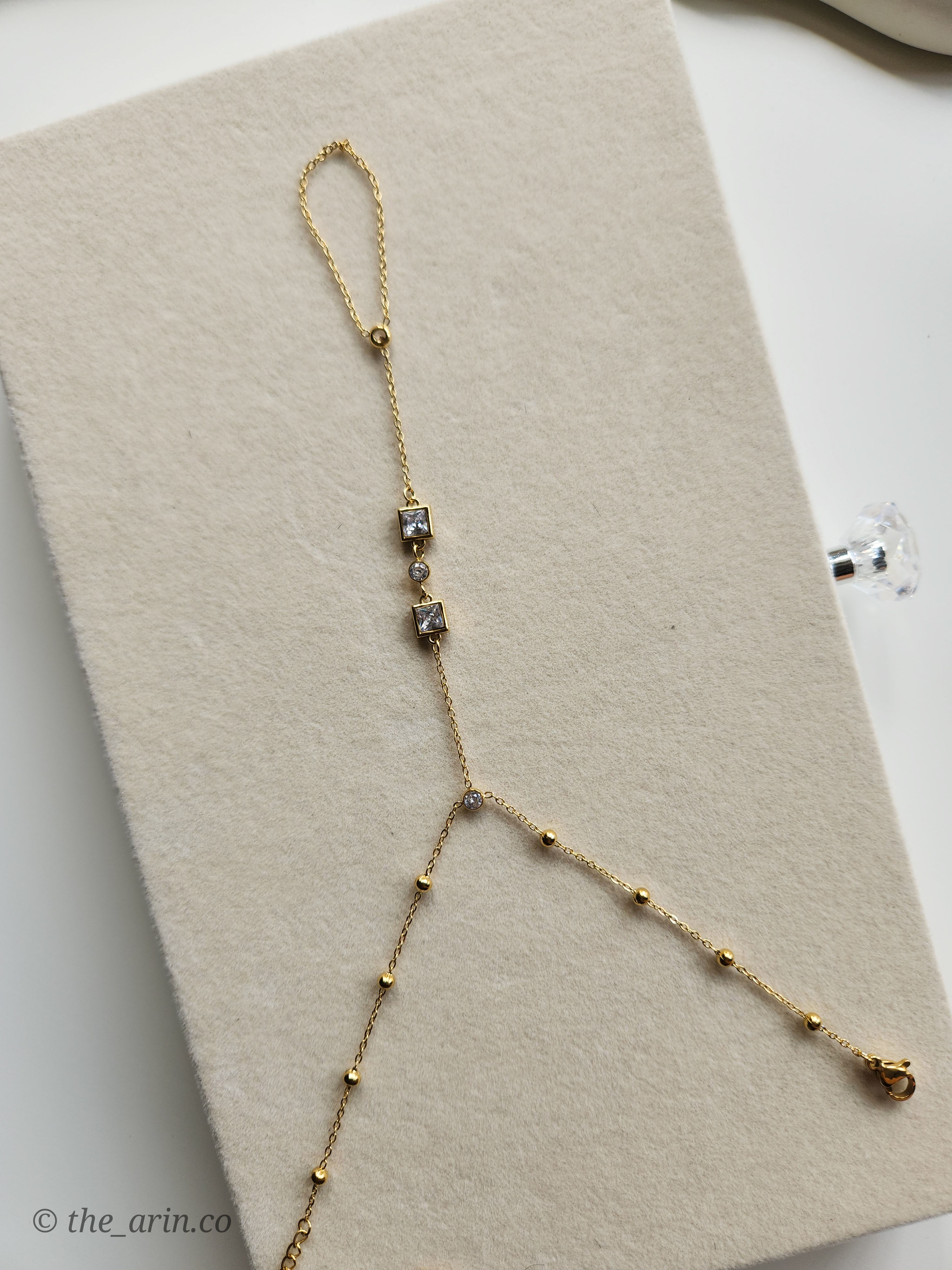 White stone Handchain