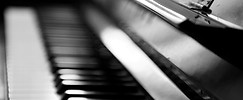 Piano B&W
