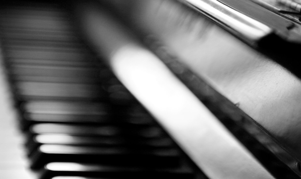 Piano B&W