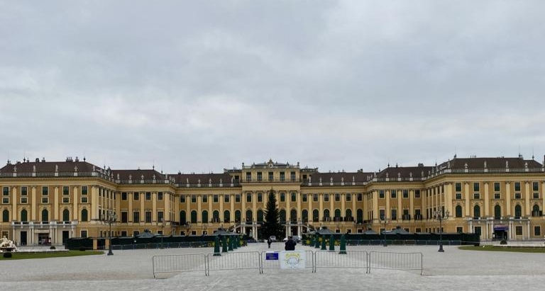 Austria- Vienna, Wachau, Graz, Slazburg, Hallstatt, Innsbruck