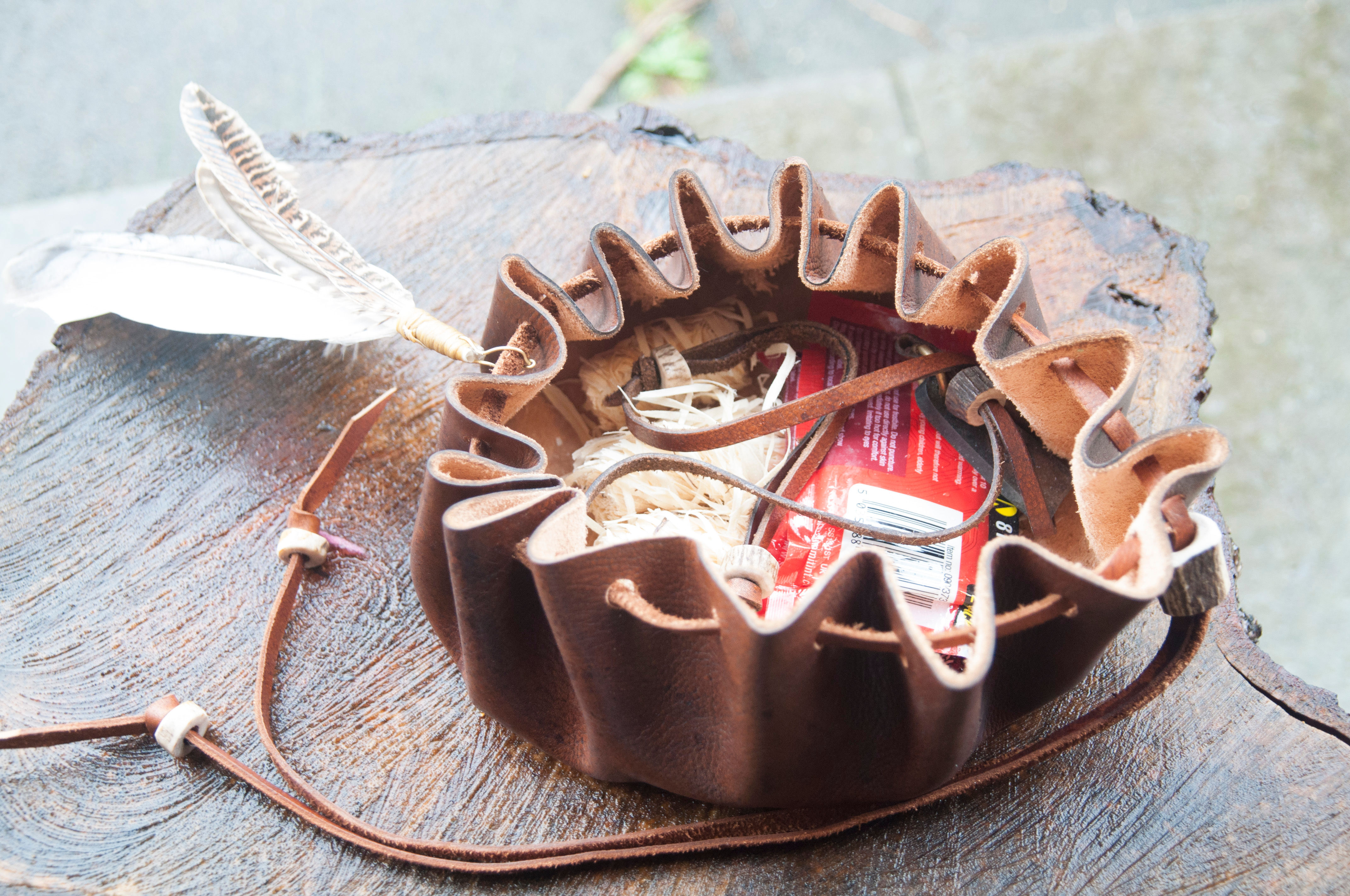 Premium Milled Veg Tan Tinder Bag 15'