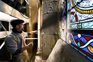 travaux-taille-de-pierre-collegiale_4547
