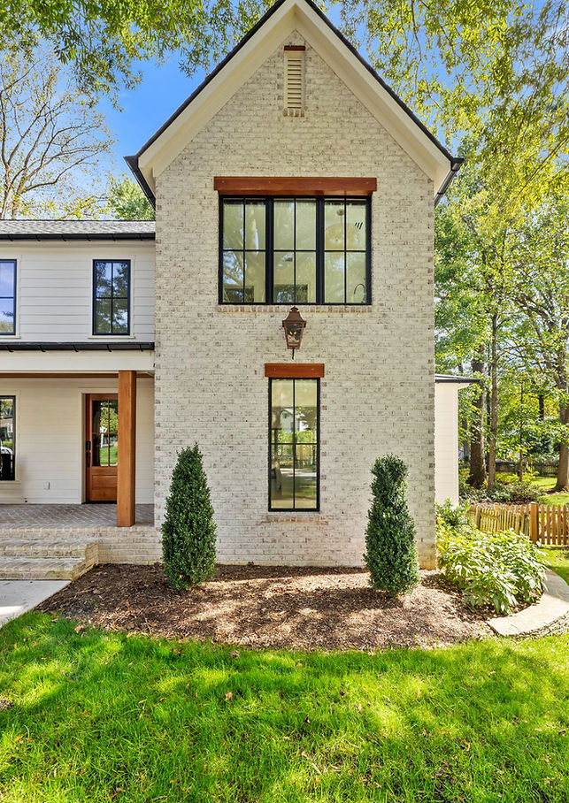 HEADER IMAGE_ 1655 York Mills 35.jpg