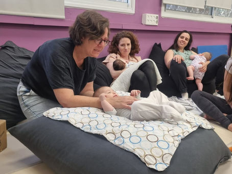סדנת הנקה: חיבור מרגש בין אמהות, תינוקות ואוסטאופתיה