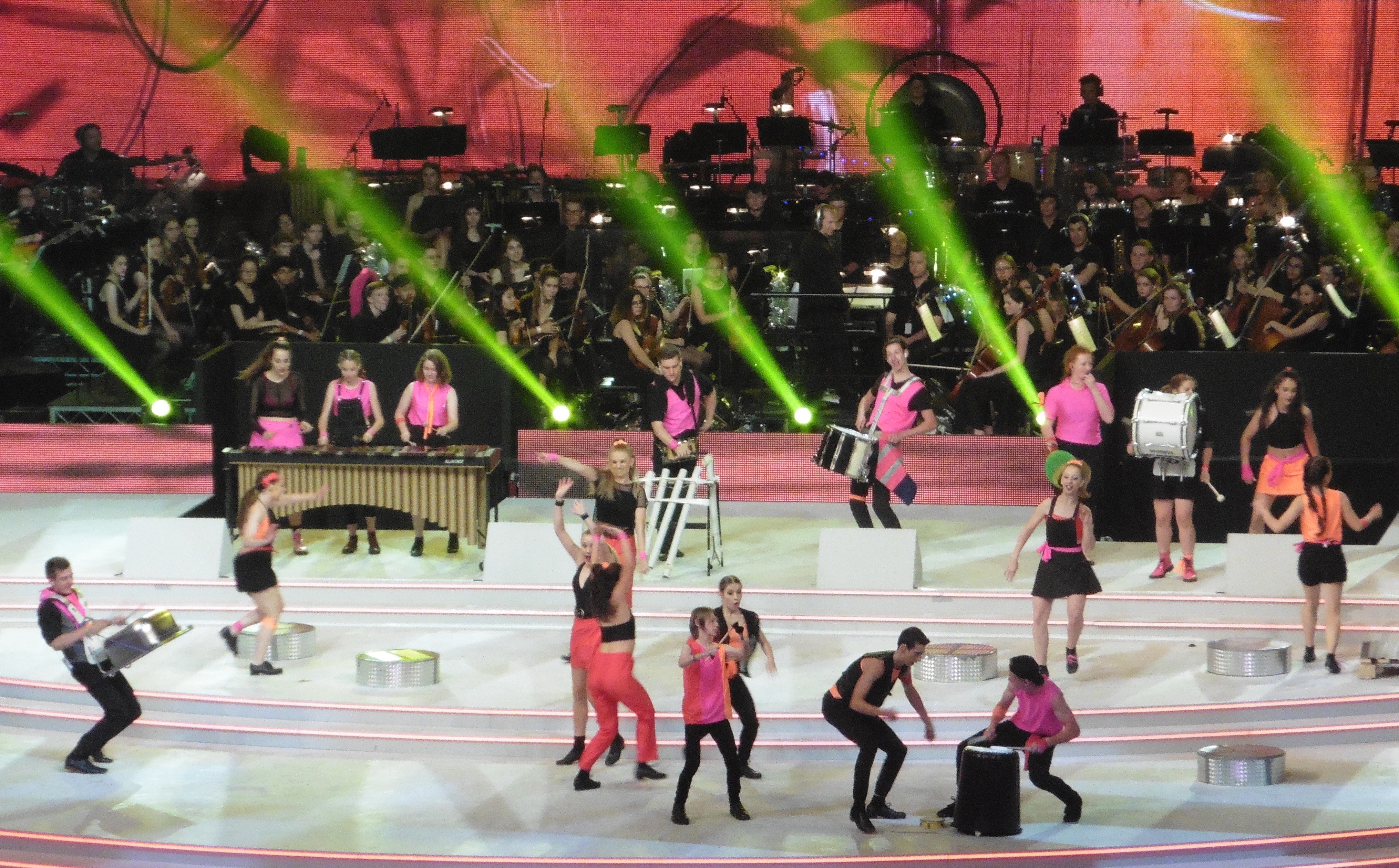 SCHOOLS SPECTACULAR