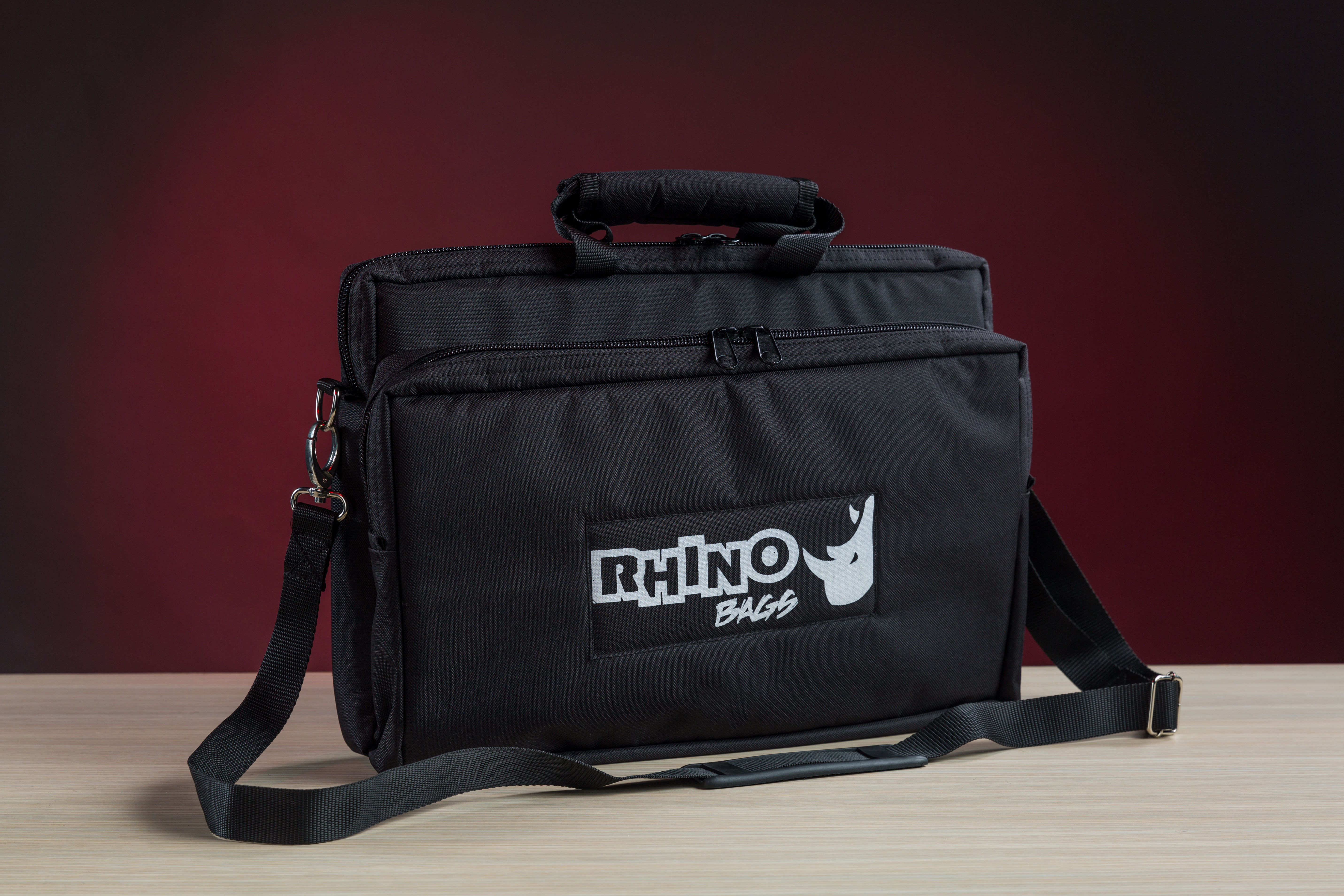 Rhino LapTop Black (RLT01)
