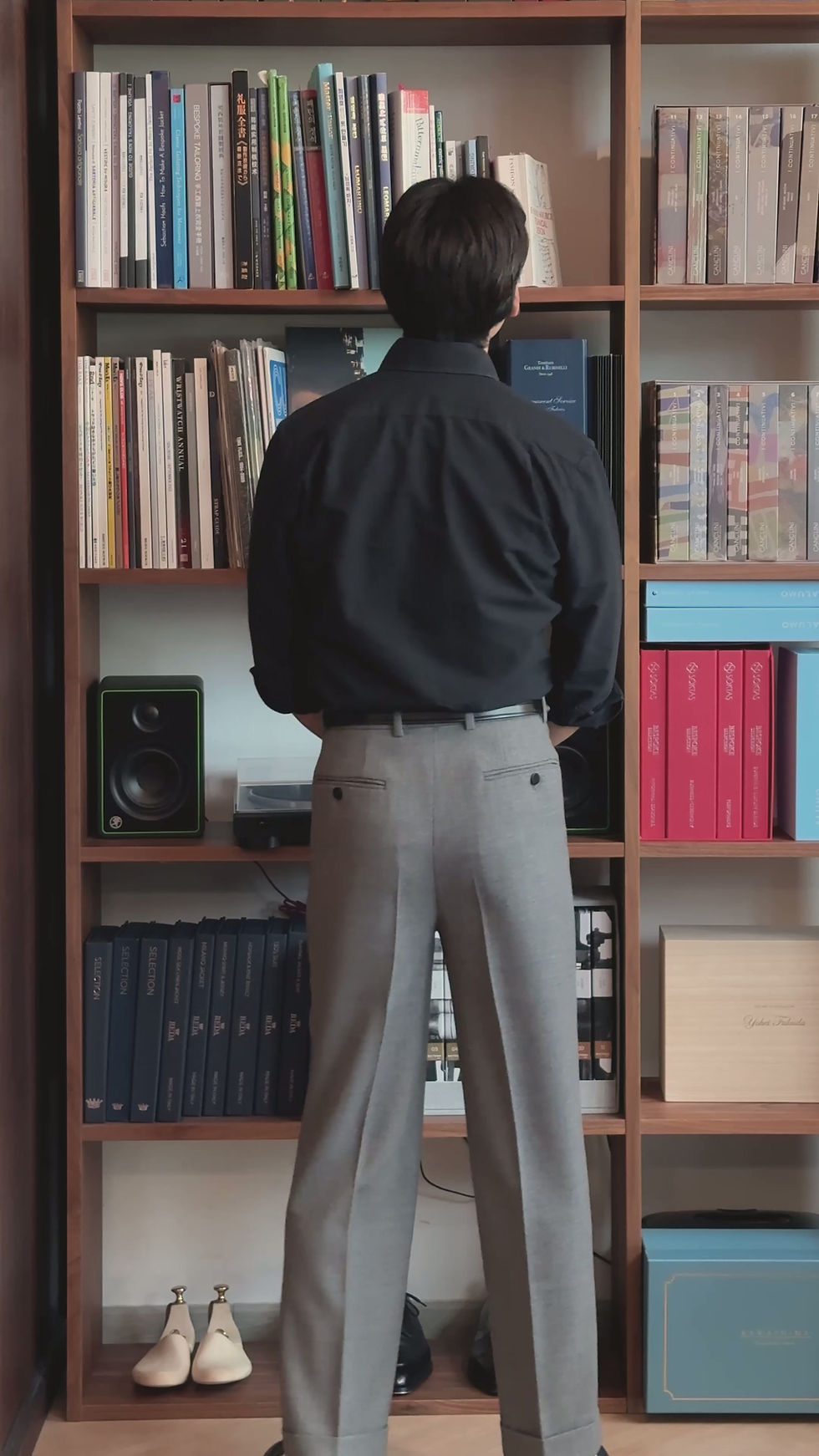 Thumbnail: Made-To-Order Double Forward Pleats Light Grey Wool Trousers