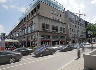 hindenburgbau_seitlich.jpeg