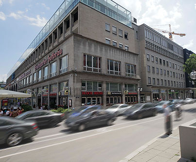 hindenburgbau_seitlich.jpeg