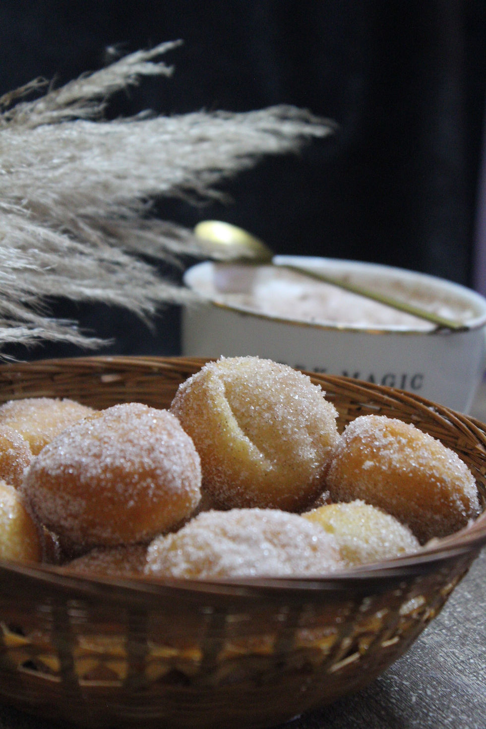 Mini beignets au sucre et à la cannelle