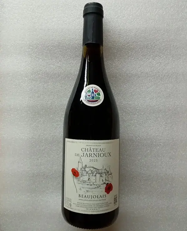 Bouteille de beaujolais nouveau