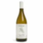 Bouteille de Chardonnay blanc sur fond blanc