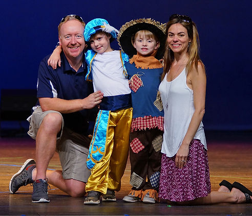 Studio directors, dance and theater