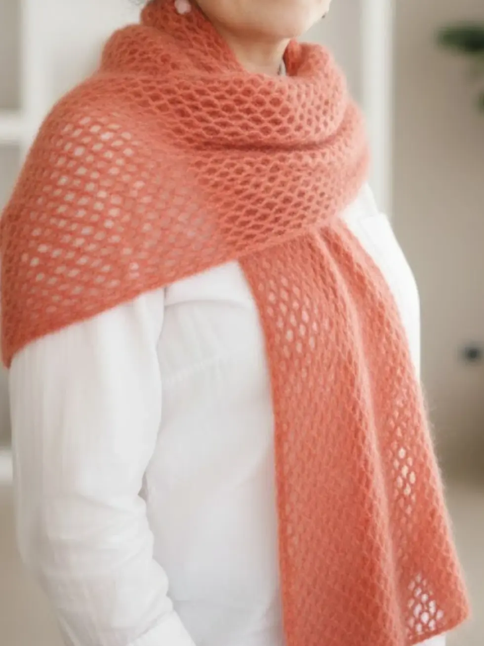 Miniature : Echarpe femme ajourée en angora terracota
