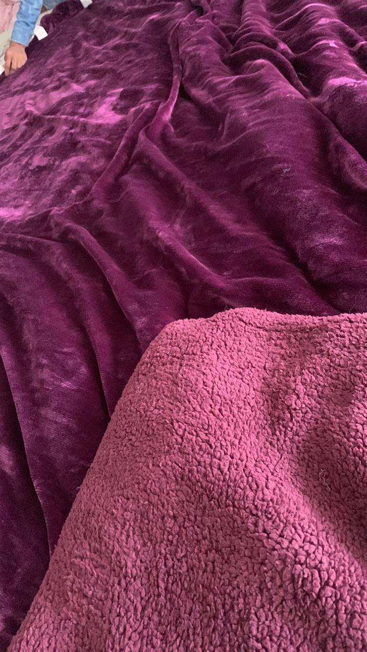 Thumbnail: Warm Sherpa Quilt Cover : Double King size