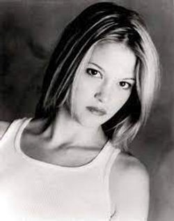 Nicki Aycox