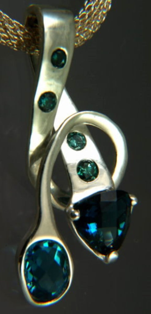 Sterling Silver Pendant with London