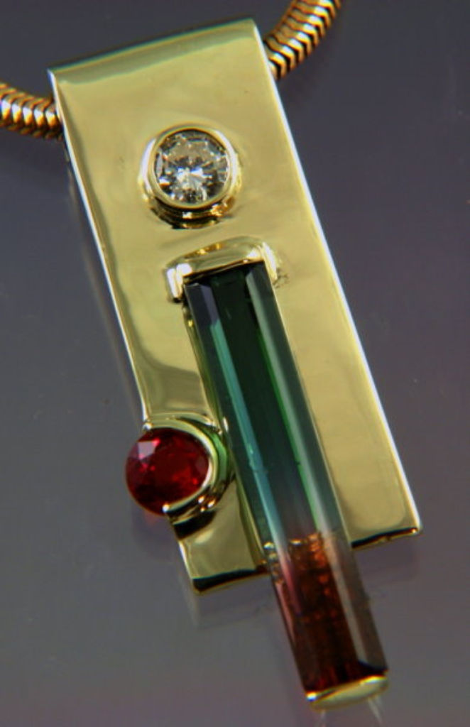 14K Pendant with Diamond, Water