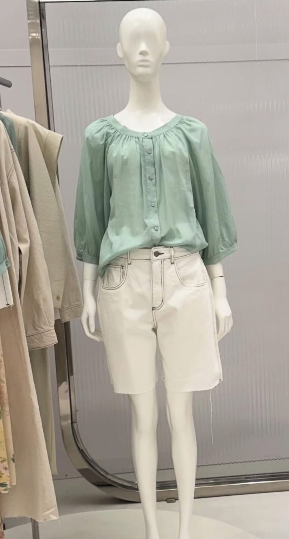 Miniatura: Bermuda cordoce