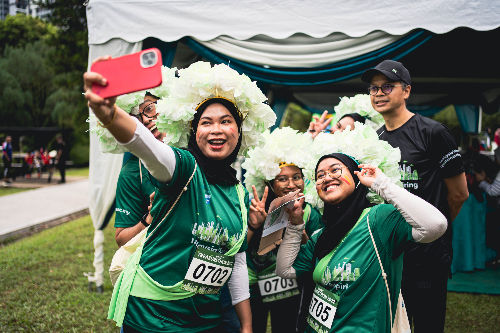 Photo of people at sports event