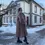 Miniatyrbild: Fox fur long coat in pink color woman wearling luxury fox fur coat