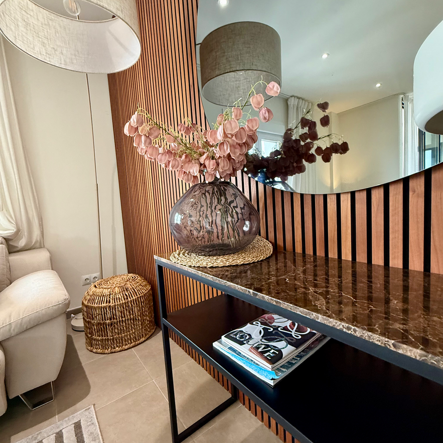 Modern apartment for Sale Puerto Banus Marbella