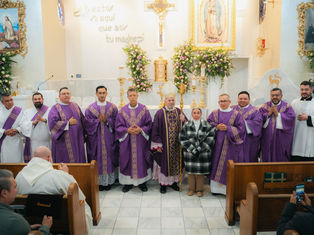 El arzobispo Samuel Aquila ordena a un nuevo diácono en el Santuario de Nuestra Señora de Guadalupe