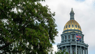 Obispos de Colorado emiten una carta abierta al gobernador Jared Polis en contra de la financiación pública del aborto