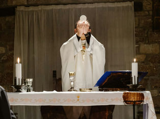 Robo reciente de la Eucaristía provoca llamado a una mayor devoción en medio de preocupaciones por la guerra espiritual