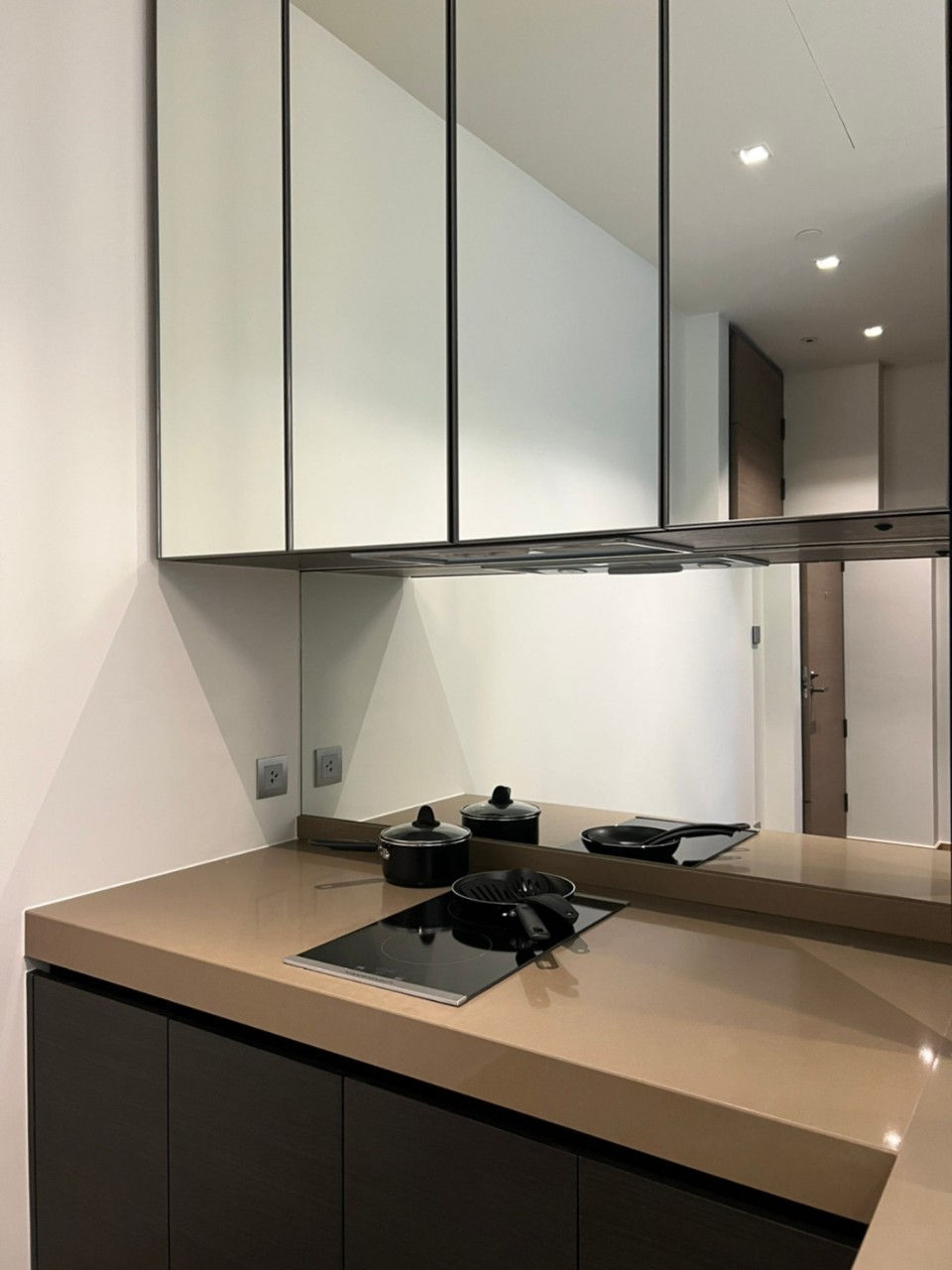 Thumbnail: 1 Bedroom 1 Bathroom | 46 Sq.M