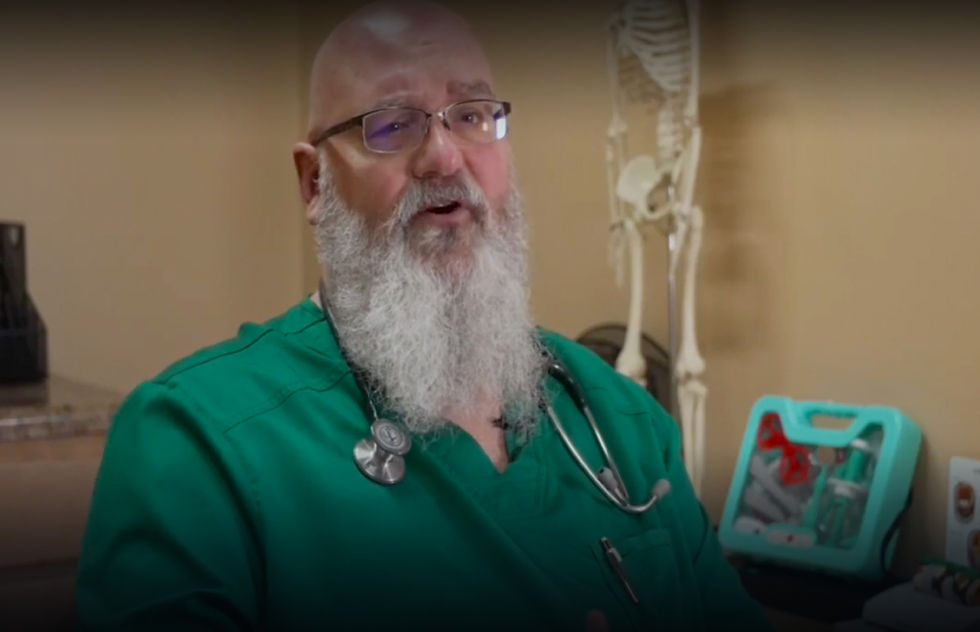 DR-PAUL-TROOST.jpg