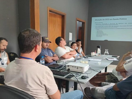 CCZ leva informação sobre mundo animal para moradores da Costa Sul