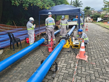 Obra da Sabesp exige interdições parciais no trânsito em bairros de Ilhabela
