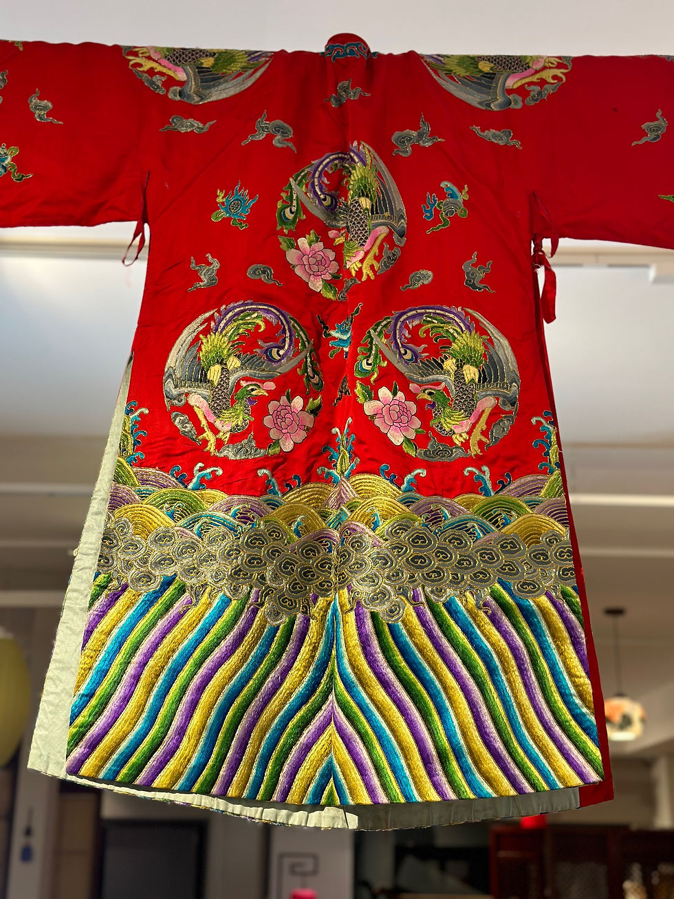 Thumbnail: Traditional Chinese Large Silk Gown - Phoenix Pattern 