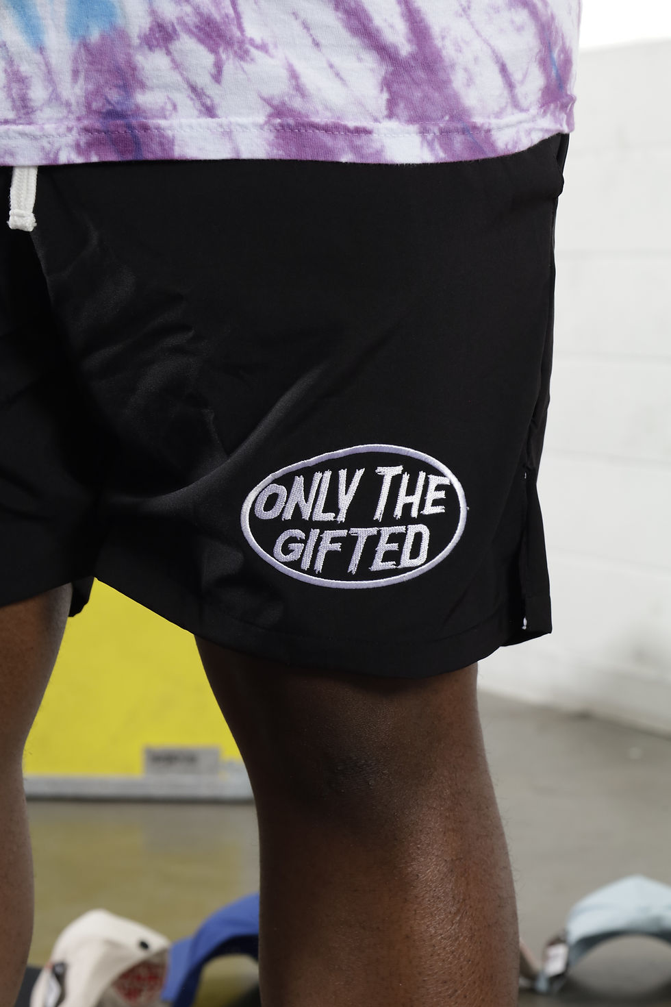 Thumbnail: Logo Shorts