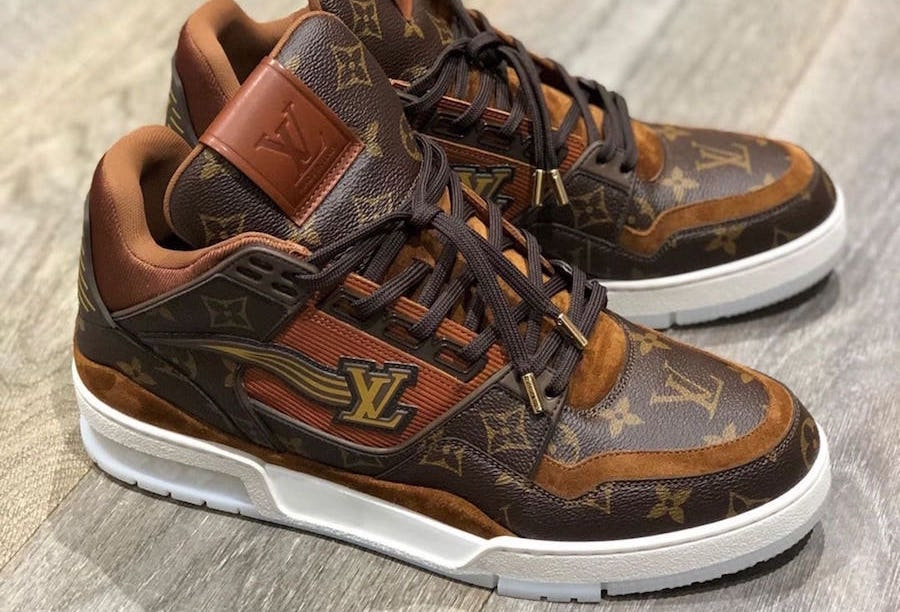 Virgil Abloh ✖️ Louis vuitton Why this Louis Vuitton by Virgil Abloh bag already has a cult