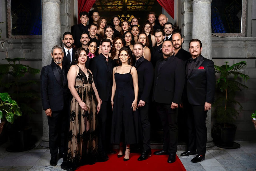 Elenco de El Fantasma de la ópera. Fotos Cortesía de producción.