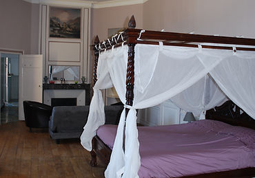 Chateau_mavaleix_bruidsuite1.jpeg