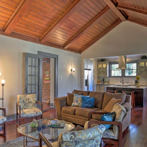Perfect, bright entertaining space now.